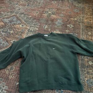 Nike Men's Dark Green Crewneck Sweater